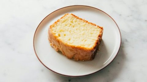 Pastel de Vainilla y Granos de Vainilla